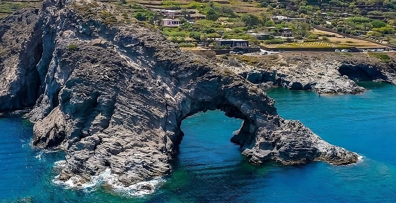 arco dell' elefante di pantelleria