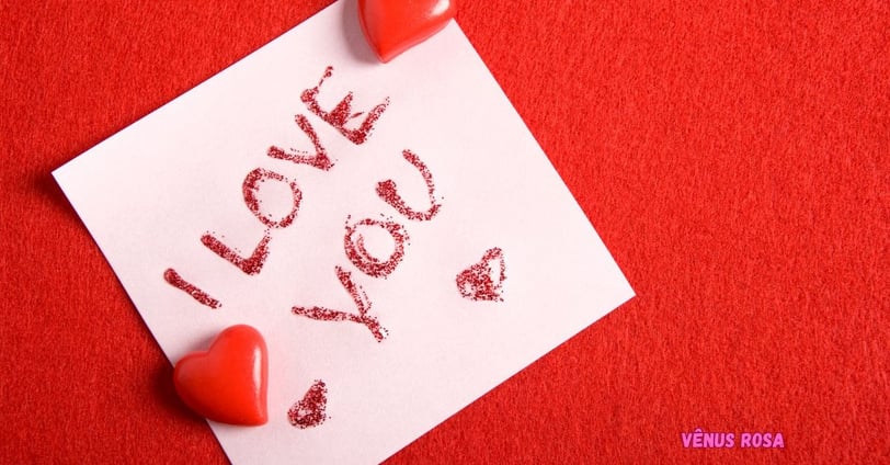 Bilhetes de amor que fortalecem o relacionamento.