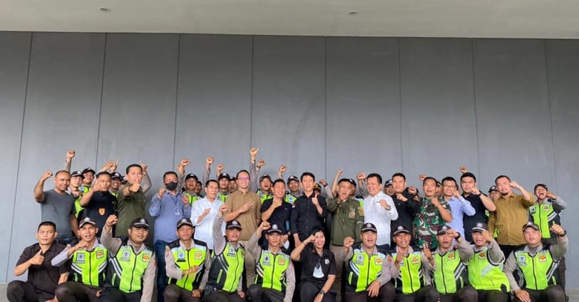 Seluruh tim PT PAKA &  Mall Ciputra