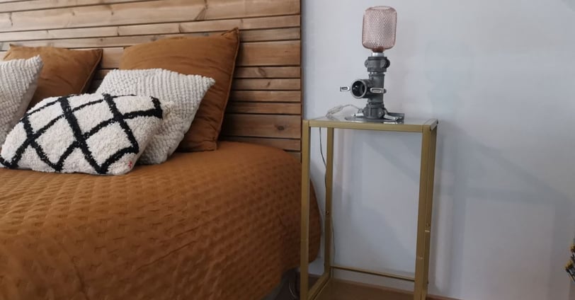 Lampe upcyclée modèle Camlock By e Marcel