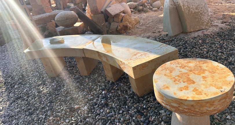 silla en piedra