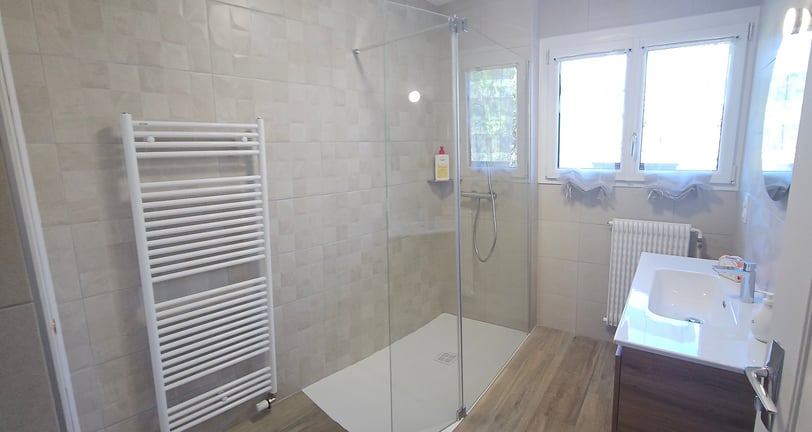 Carrelage, faience,salle de bain,sdb, jura, mesnois, clairvaux, Ville [mesnois], Département [jura] 