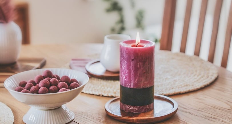 rose scented candles