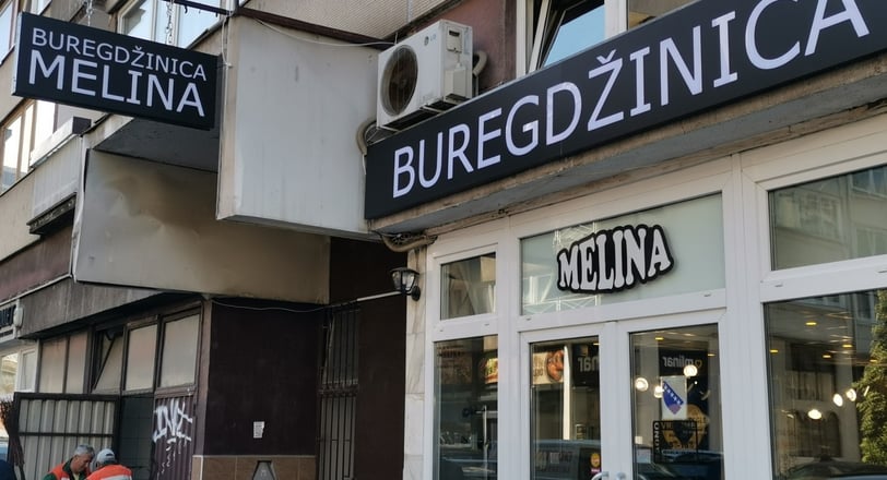 Buregdžinica Melina svjetleća reklama