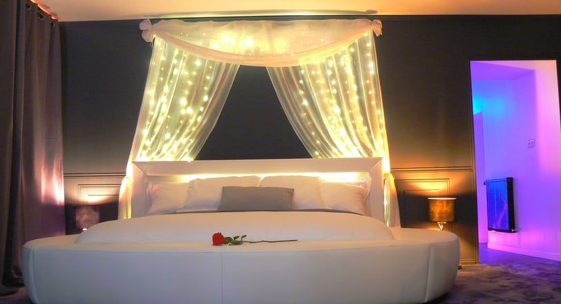 love room à coté de Vannes avec secret room et jacuzzi privatif