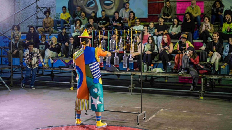 a clown in a circus ringling ringling ringling