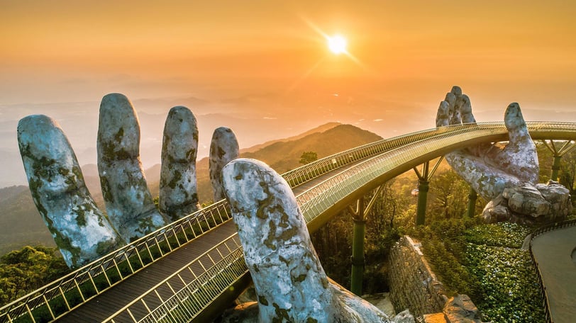 Golden Bridge Da Nang