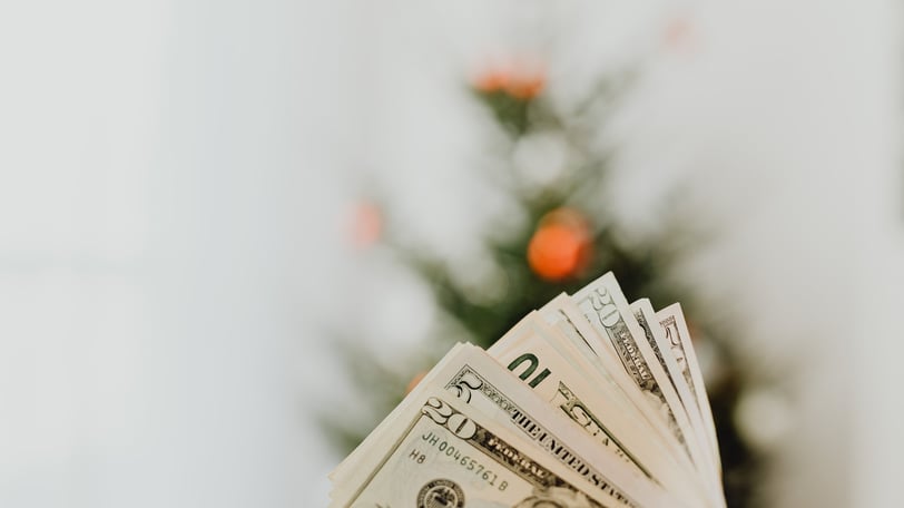 superior spender, Tips for achieving financial balance and enjoying life now