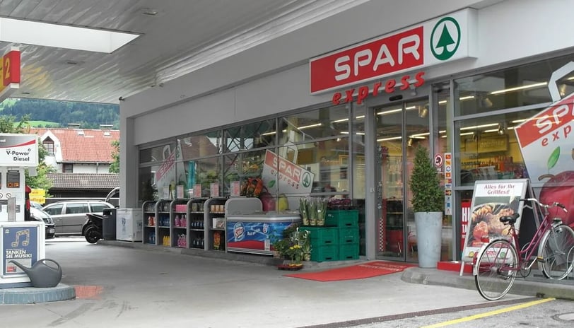SPAR China store development: SPAR Express market at the Shell fuel station in Wattens. Image credit