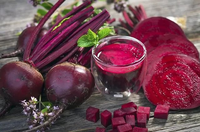 Beterraba: O Superalimento que Transforma sua Saúde de Dentro pra Fora
