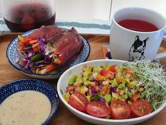 Summer rolls, chopped salad, and frozen berries beverage