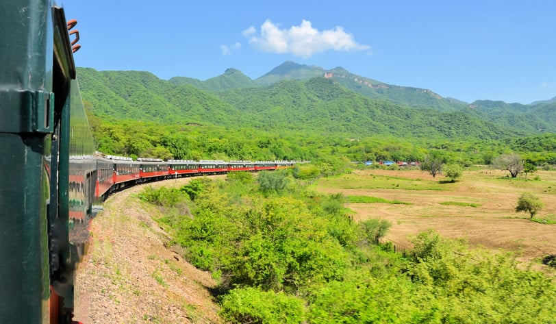 Barrancas del cobre en el tren Chepe