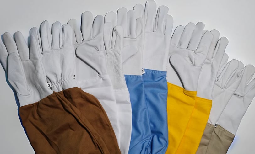 Imkerhandschuhe: Schutz und Feingefühl für jede Arbeit am Bienenstock