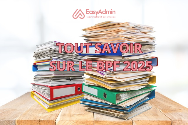 Photo de classeurs et papiers administratifs