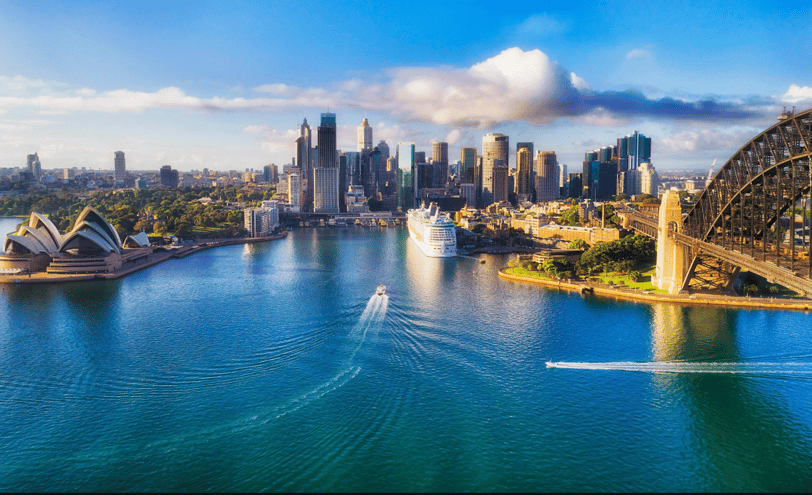 Exploring Sydney: A Vibrant Blend of Iconic Sights, Creative Hubs, and Coastal Charm