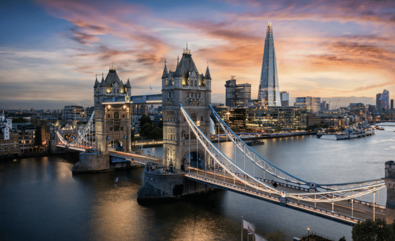 Unveiling London: Your Ultimate Guide to Iconic Sights, Hidden Gems, and Seasonal Delights