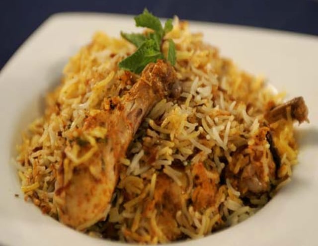 Hyderabadi chicken biryani