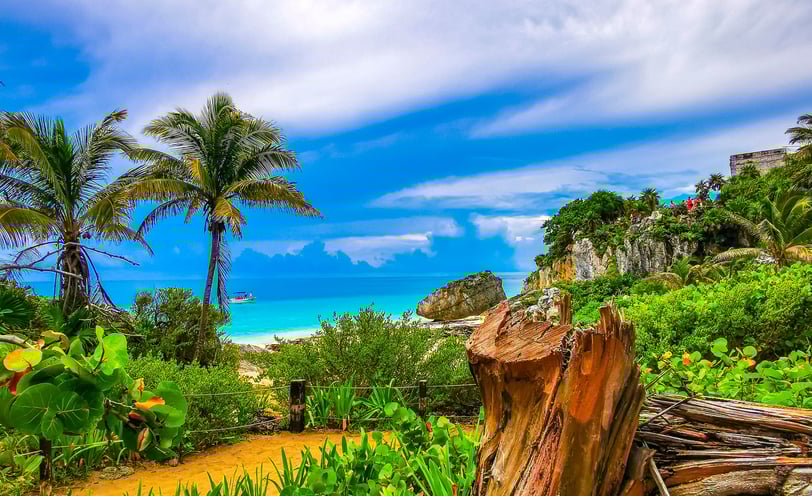 Mayan ruins by the beach in Tulum