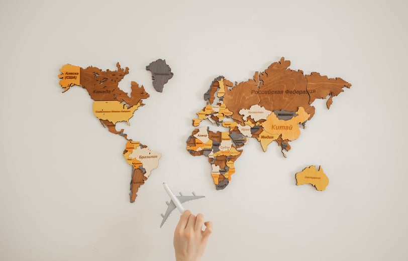 budgeting tips for your next trip, travel saving money, travel tips, how to save money on vacations