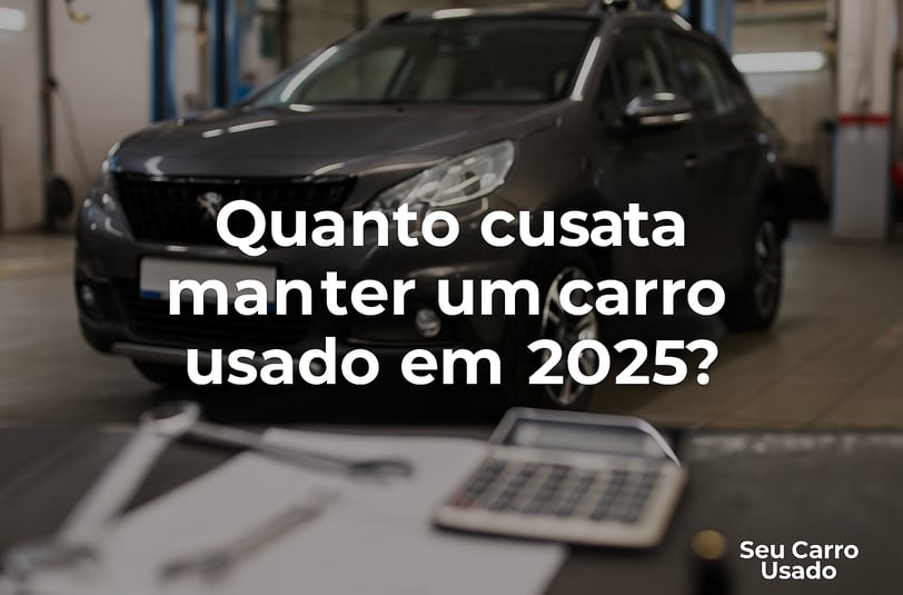 SUV escuro estacionado dentro de uma oficina automotiva, com uma calculadora e ferramentas em primei