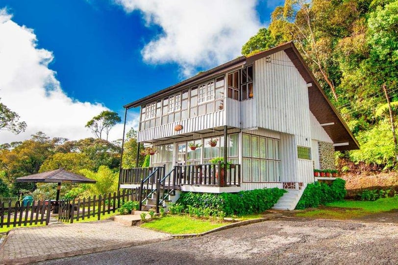 One of luxury lodges in Sutera Sanctuary Lodges