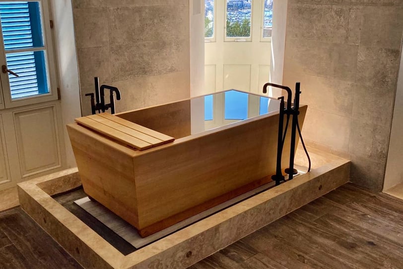 neutral wood bathtub