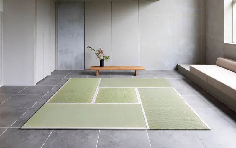 green rush grass tatami mat