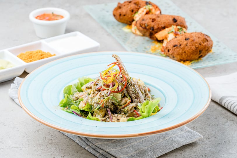 Fotografía de portafolio de un plato de mariscos