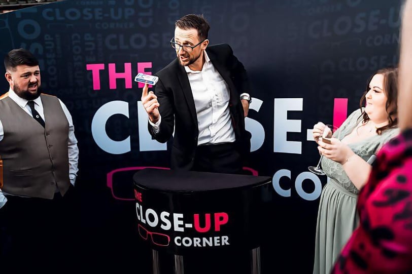 Corporate Cocktail Party Entertainment Ideas
