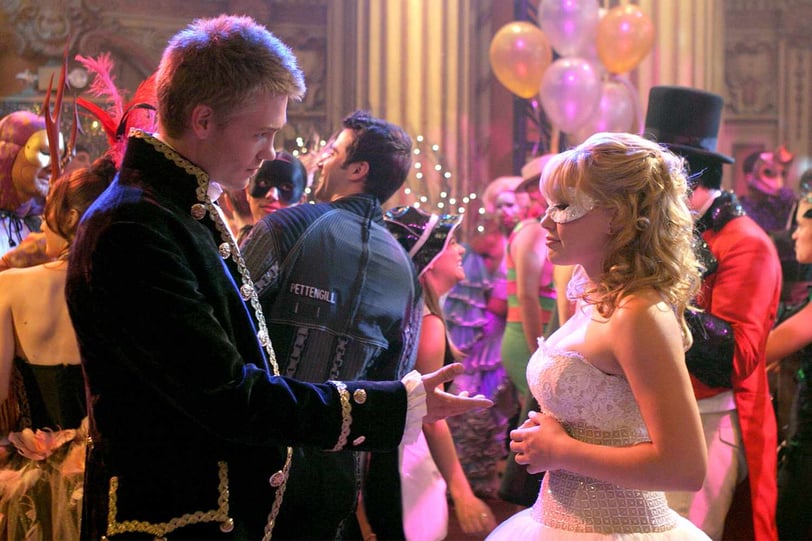 scene from the movie A Cinderella Story 