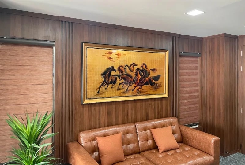 tranh sơn mài mã đáo thành công