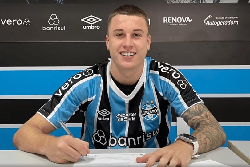 Igor Serrote renova com o Grêmio até 2027.