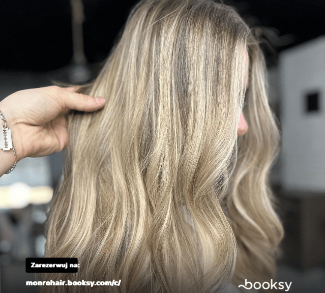 alt="Efekt koloryzacji Air Touch w salonie Monro Hair Warszawa"