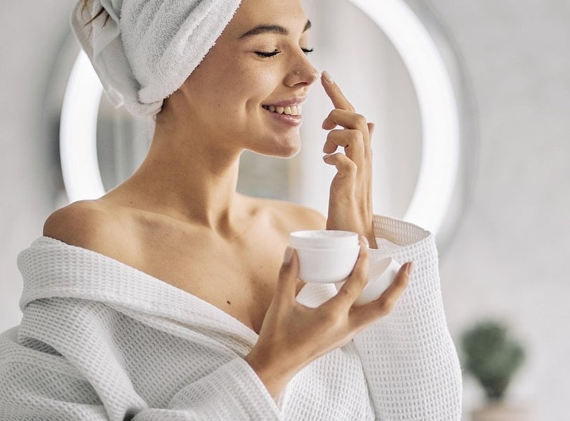 caring for your skin around the eyes