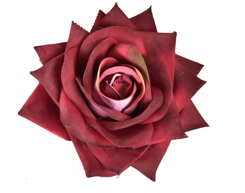 The Versatile Application Scenarios of Artificial Flowers and Plants