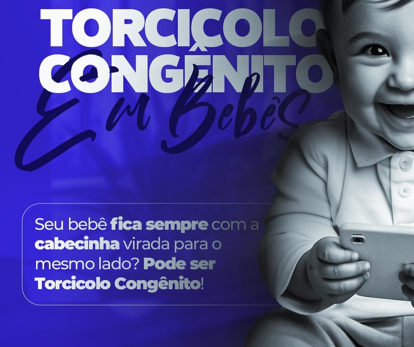 Um bebê segurando um celular