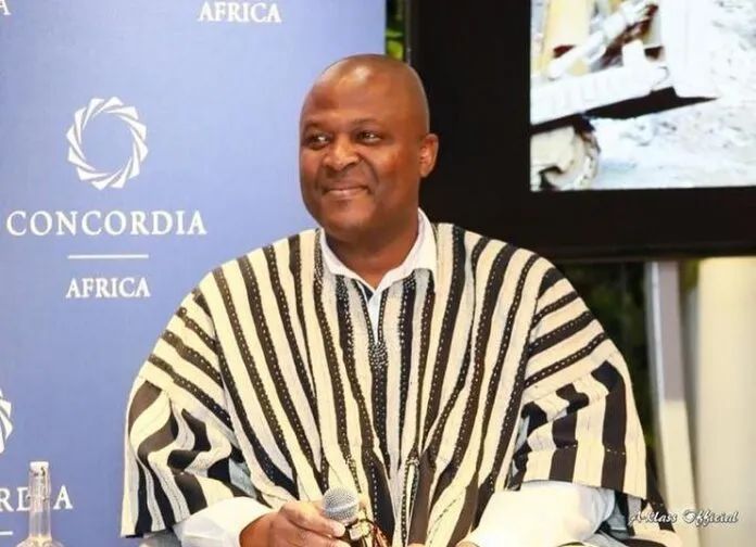 Ibrahim Mahama speaking at a Conference.