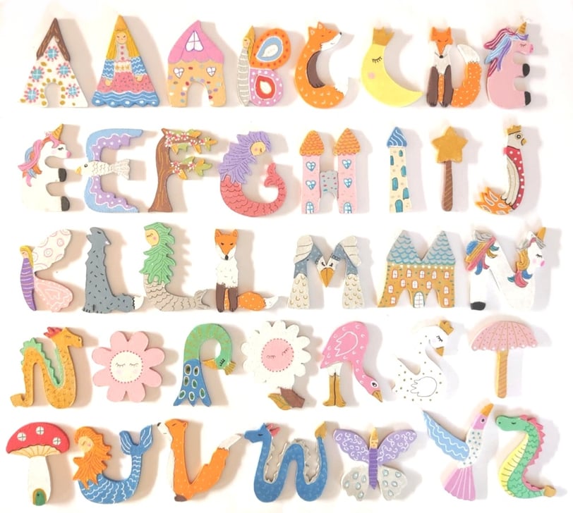Lettres en bois princesse, fée, sirène, licorne.