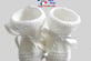 chaussons blancs tricot laine bb fait main