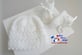 Bonnet et chaussons blancs tricot bébé
