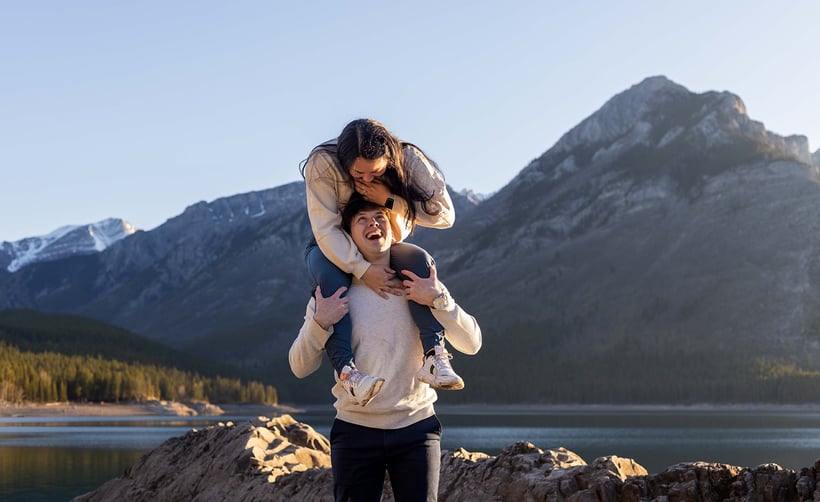 couple photoshoot in Banff national park