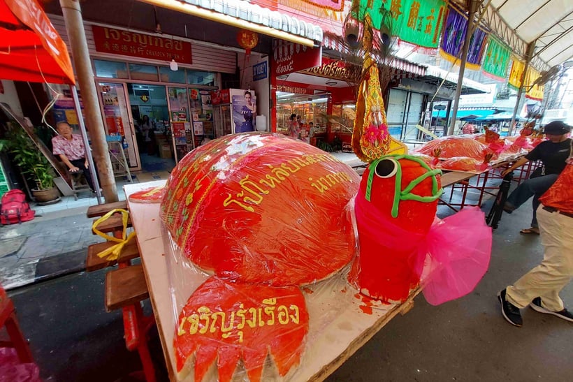 red turtle cake por tor hungry ghost festival phuket