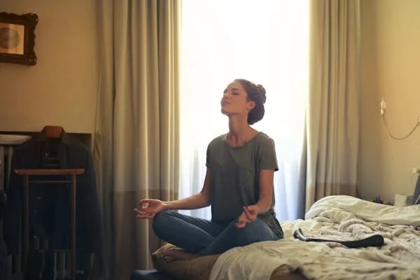 Meditation to manage acid reflux