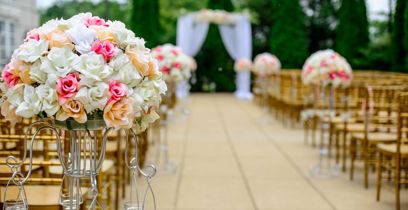 entrada dos noivos no casamento