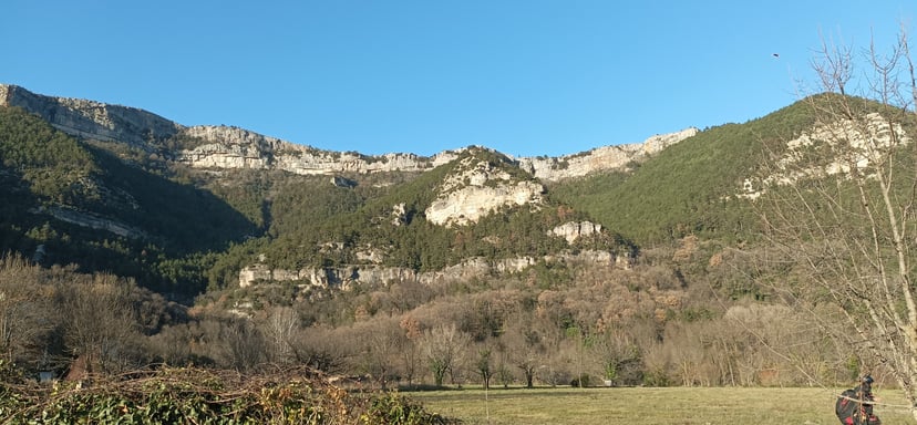 A cloudless sky over the cirque today.