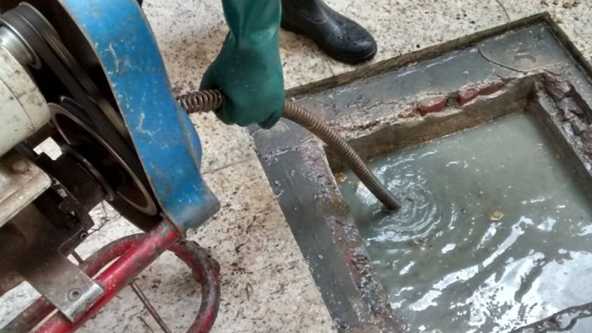 desentupimento de caixa de gordura