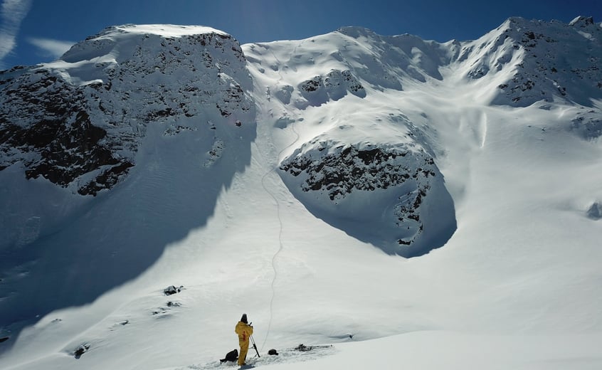 alt= professional film and guiding mayrhofen, your skimovie