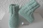 chaussons vert layette bb tricotée main