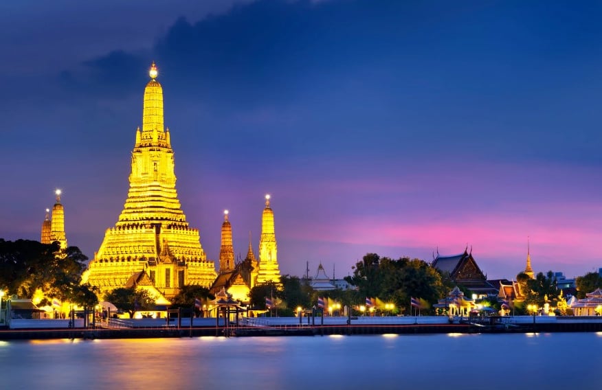 2. Wat Arun (Temple of Dawn), Bangkok