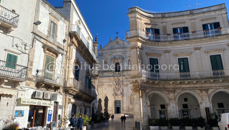 Martina Franca, Provincia di Taranto, Itália (@capituebentinhoporai)